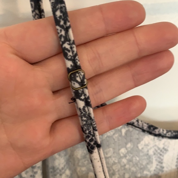 Body Con Sequin Adjustable Strap Dress - Picture 7 of 7